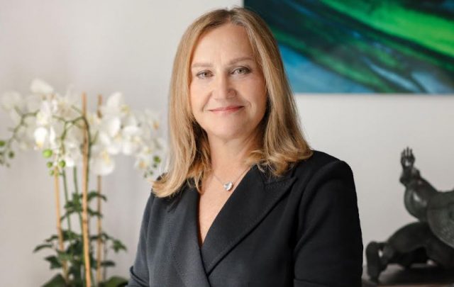 Елена Батурина